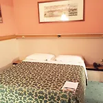 Otel Novotel Centro Parma