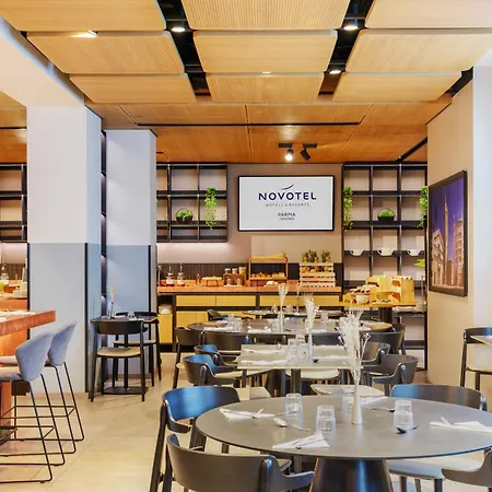 Szálloda Novotel Centro 4*