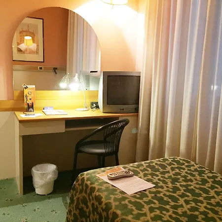 Novotel Centro Hotel 4*