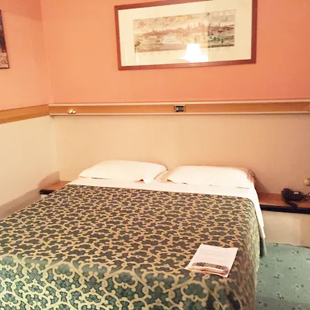 Hotel Novotel Centro Parme