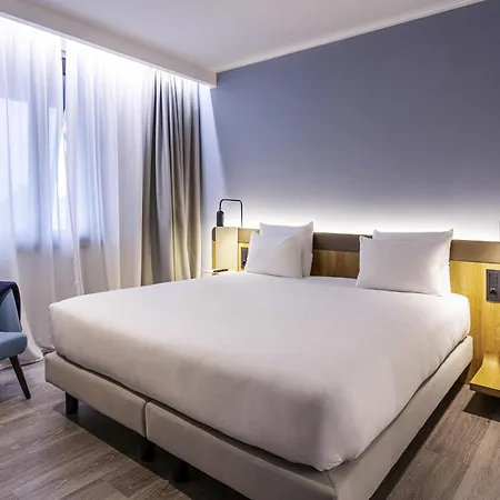 Hotel Novotel Centro Parme