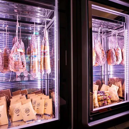 Novotel Centro Hotel Parme