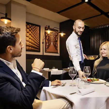 Szálloda Novotel Centro 4*