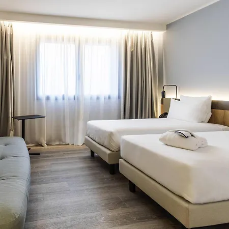 Hotel Novotel Centro Parme